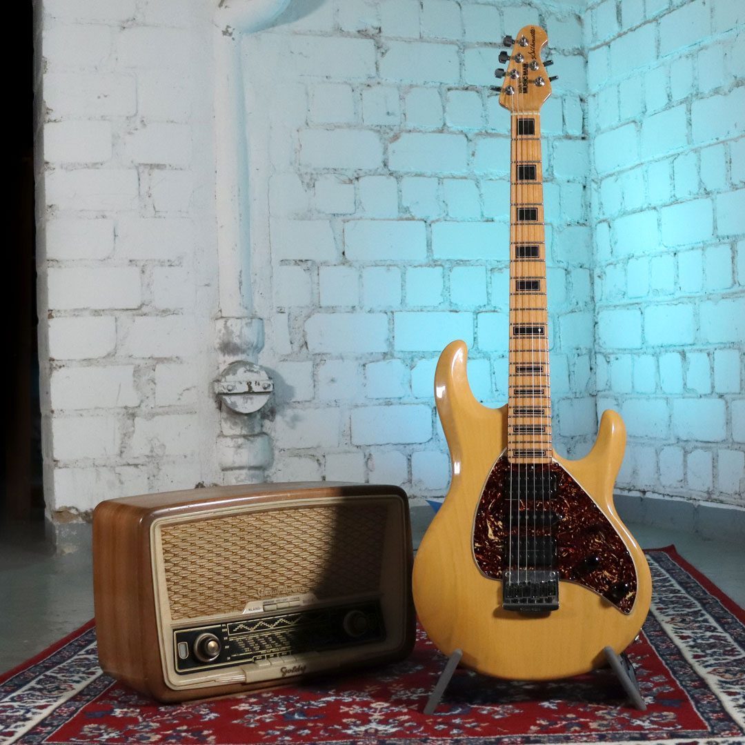 Blocks_Aged_Black_Shop_1080x1080_01