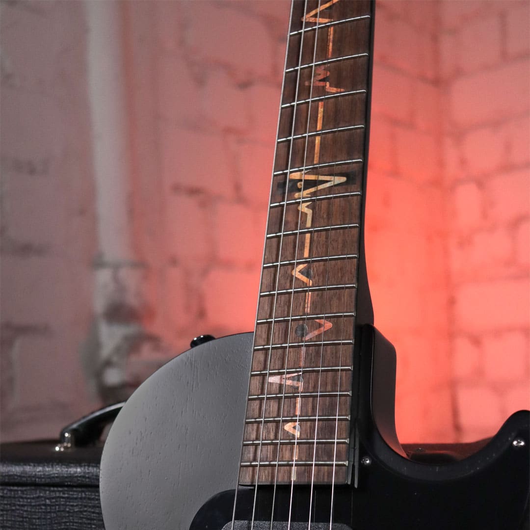 Heartbeat_Rusty_Orange_Shop_1080x1080_02 Heartbeat_Rusty_Orange_Shop_1080x1080_02