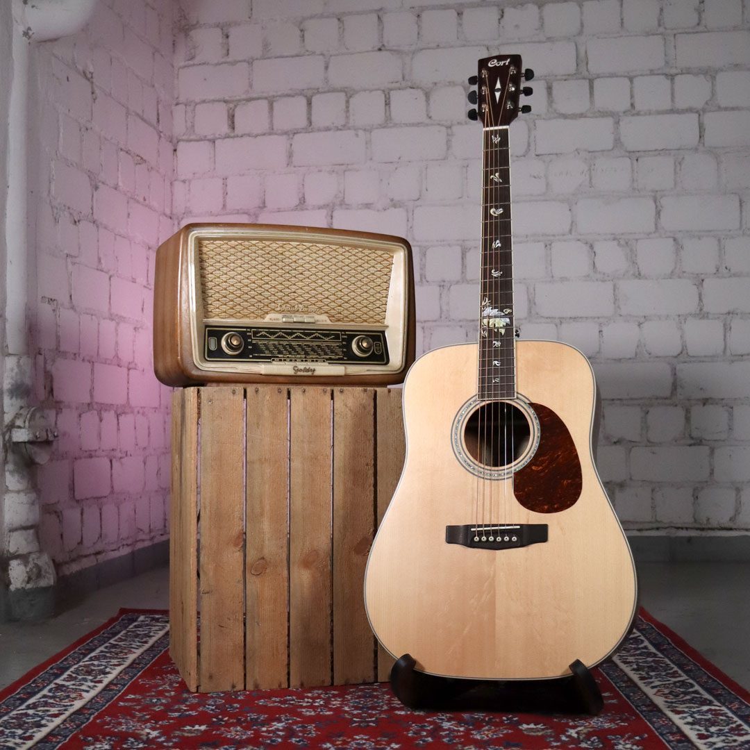 Oaktree_Maple_Shop_1080x1080_01 Oaktree_Maple_Shop_1080x1080_01