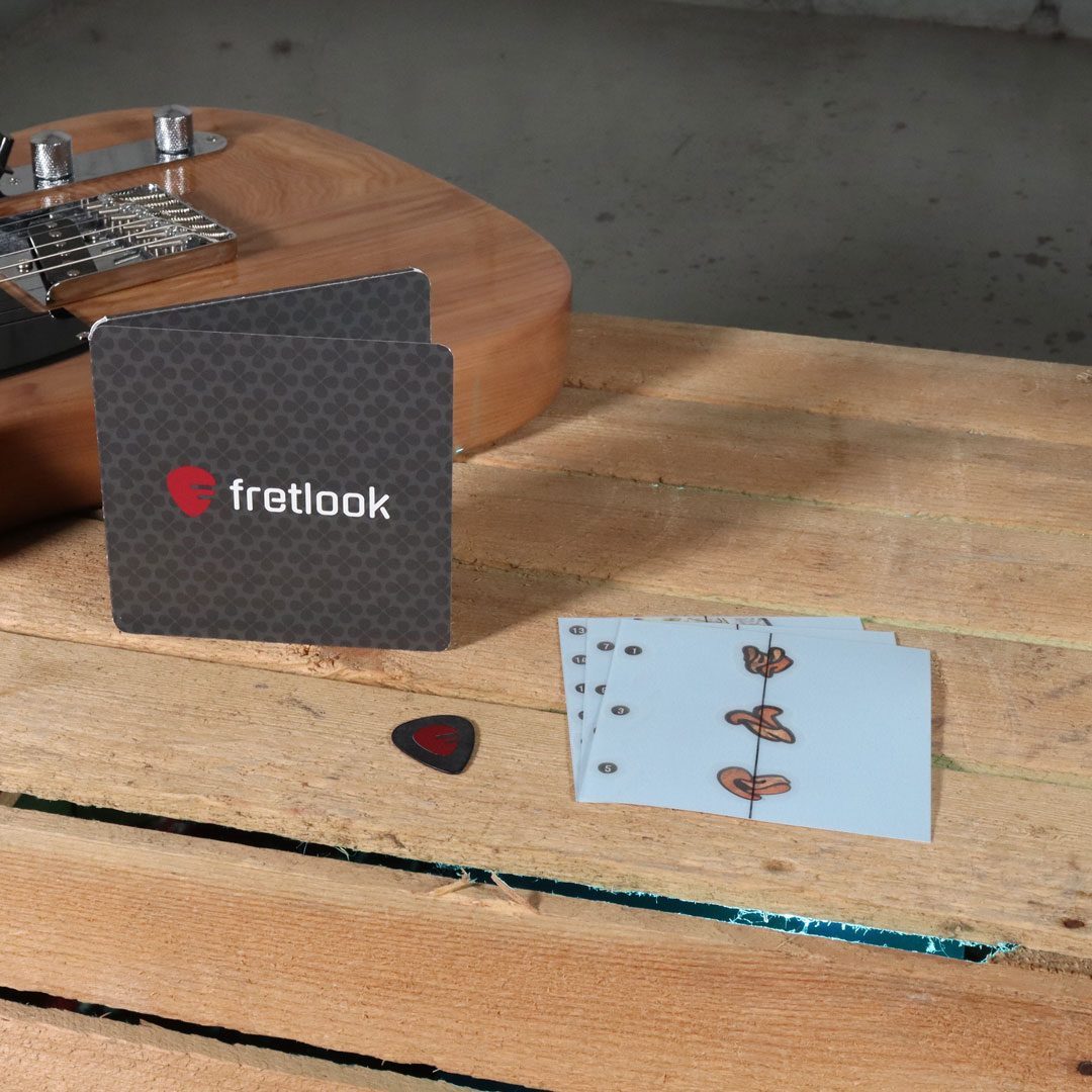 Oaktree_Rusty_Orange_Shop_1080x1080_04 Oaktree_Rusty_Orange_Shop_1080x1080_04