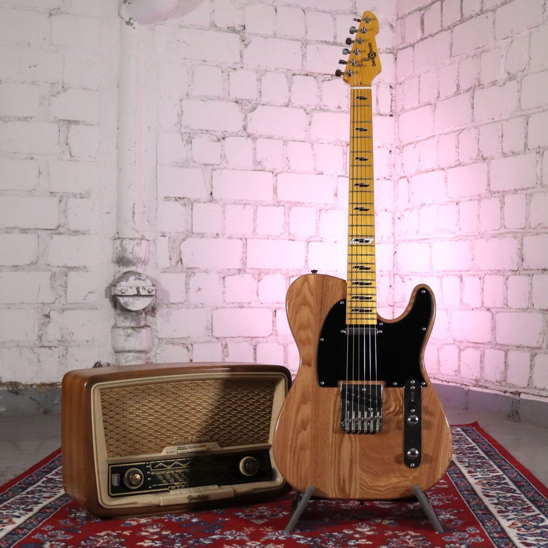 Parallelogram_Aged_Black_Shop_1080x1080_01