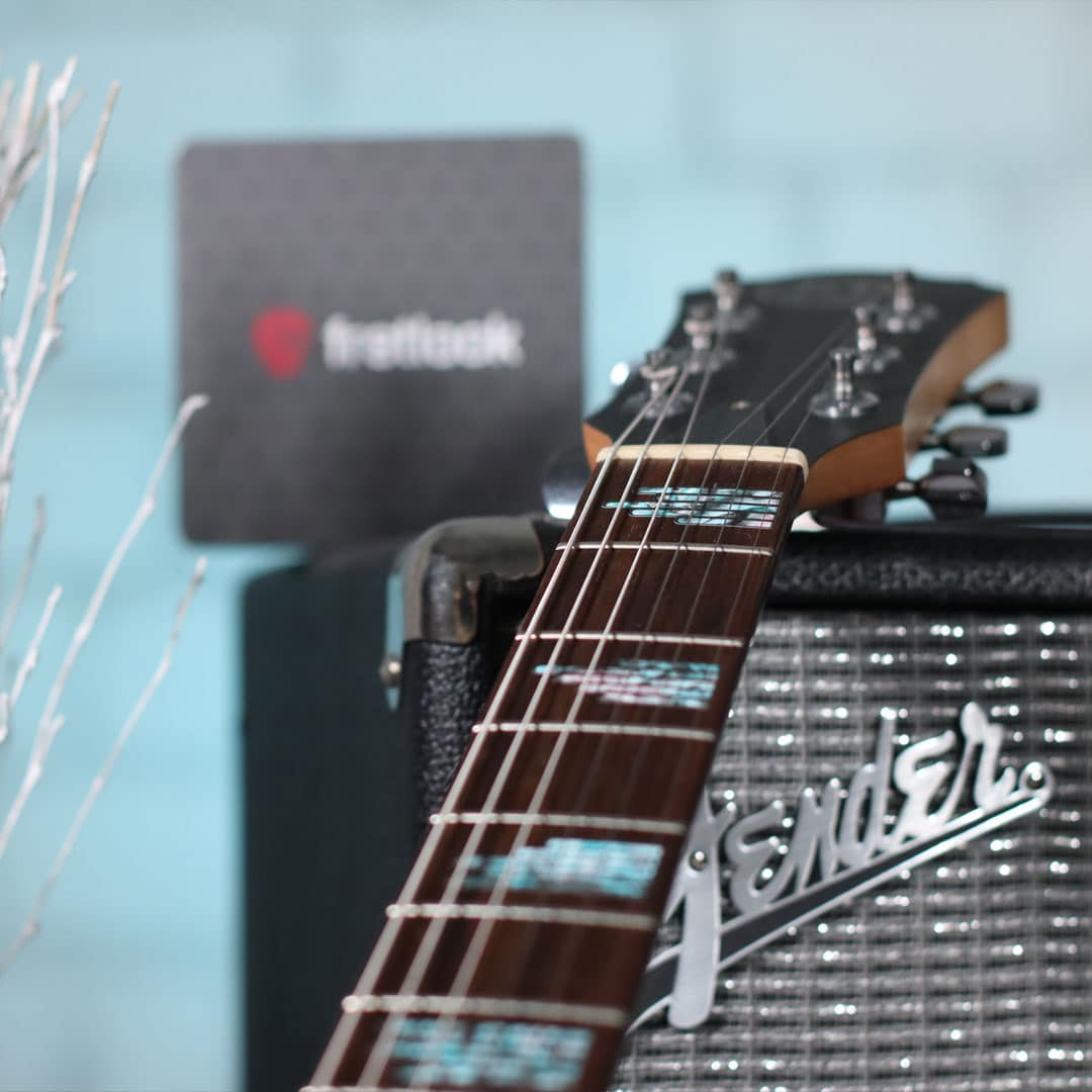 Scratches_Ice_Blue_Shop_1080x1080_03 Scratches_Ice_Blue_Shop_1080x1080_03