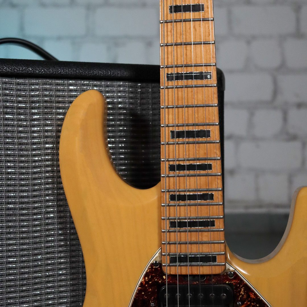 Squares_Aged_Black_Shop_1080x1080_02