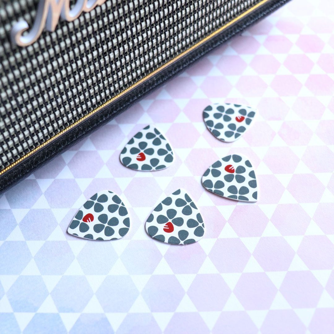 fretlook_accessories_shamrock_picks_02