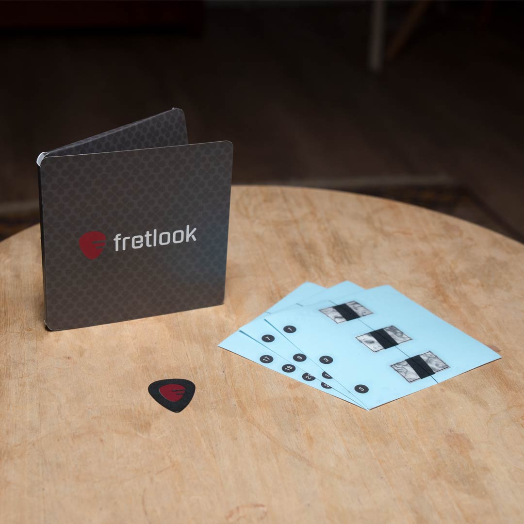 Ibby_Blocks_Pure_Black_Shop_1080x1080_04