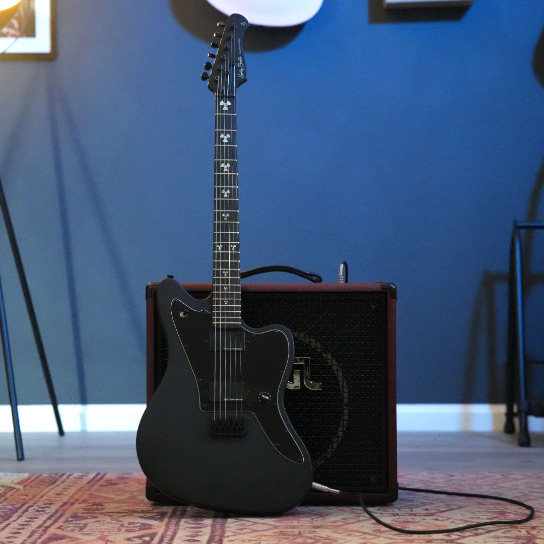 Nukes_Smokey_Aged_Shop_1080x1080_01 Nukes_Smokey_Aged_Shop_1080x1080_01