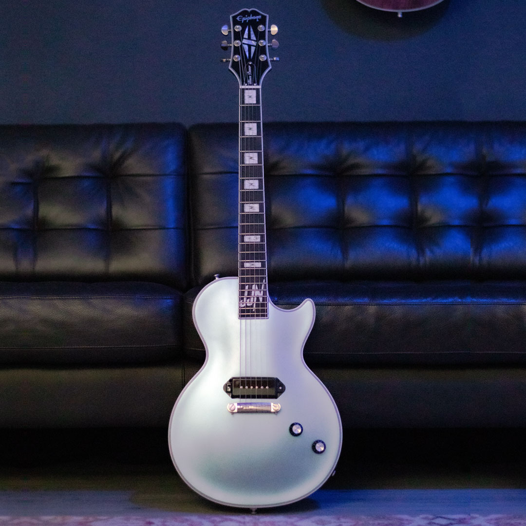 JJN_Blues_Power_Bolts_Shop_1080x1080_01