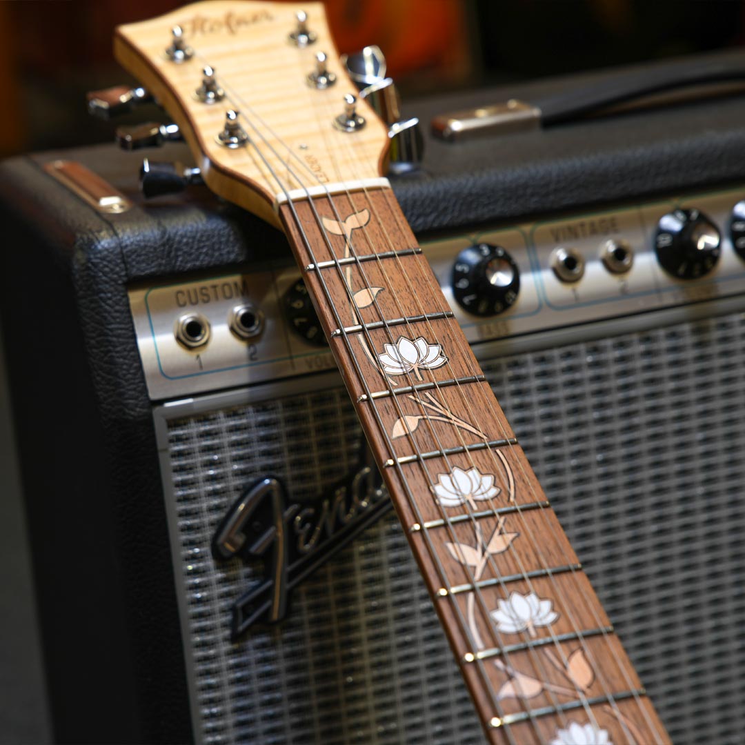 Blossom_Golden_Oak_Shop_1080x1080_02